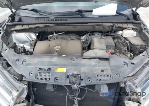 2018 Toyota Highlander Limited from USA, damaged, VIN 5TDDZRFH7JS497913